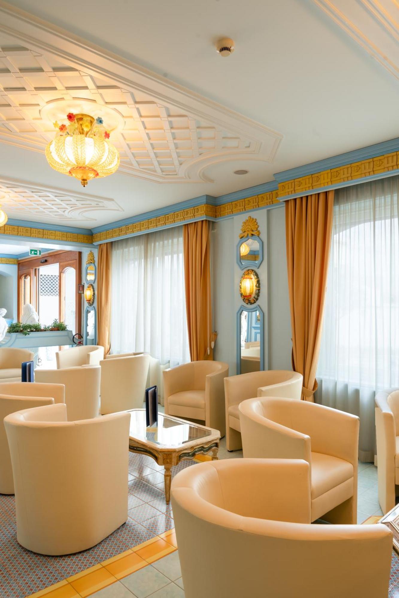 Hotel Eliseo Park'S Sant'Agnello Buitenkant foto