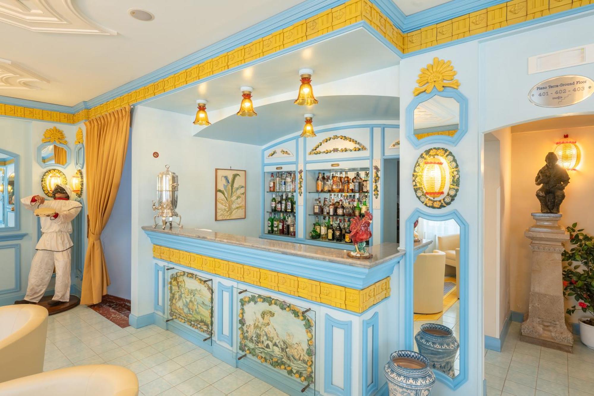 Hotel Eliseo Park'S Sant'Agnello Buitenkant foto