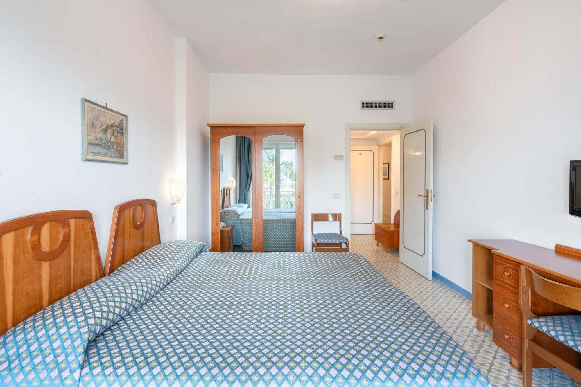 Hotel Eliseo Park'S Sant'Agnello Buitenkant foto