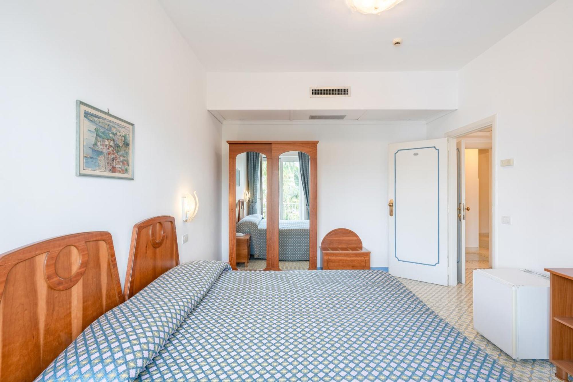 Hotel Eliseo Park'S Sant'Agnello Buitenkant foto