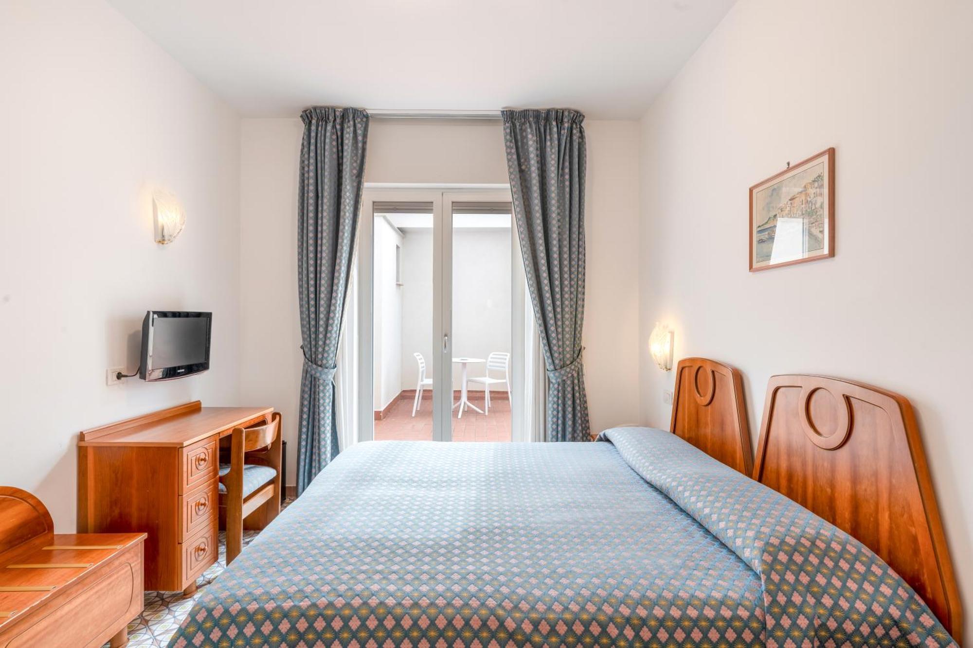 Hotel Eliseo Park'S Sant'Agnello Buitenkant foto